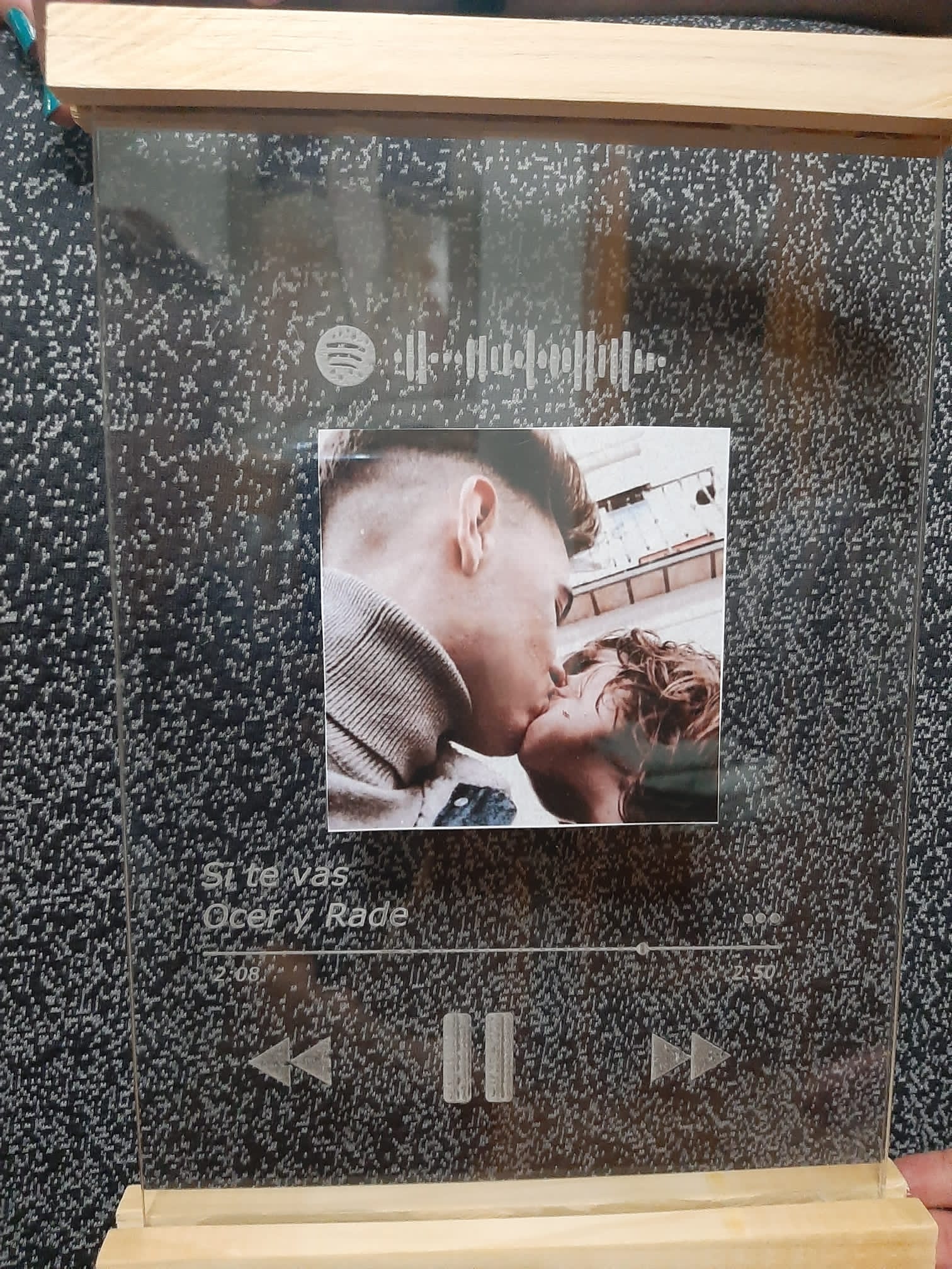 Cuadro con canción